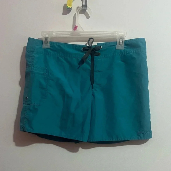 Patagonia Current Boardie Mineral Springs shorts women 6 - Picture 1 of 3